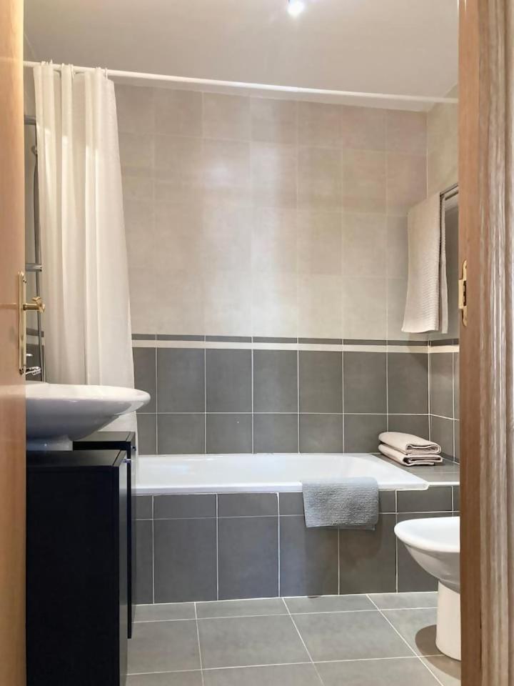Apartamento Tarmanones 에스칼리아 외부 사진