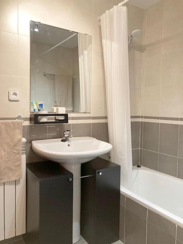 Apartamento Tarmanones 에스칼리아 외부 사진